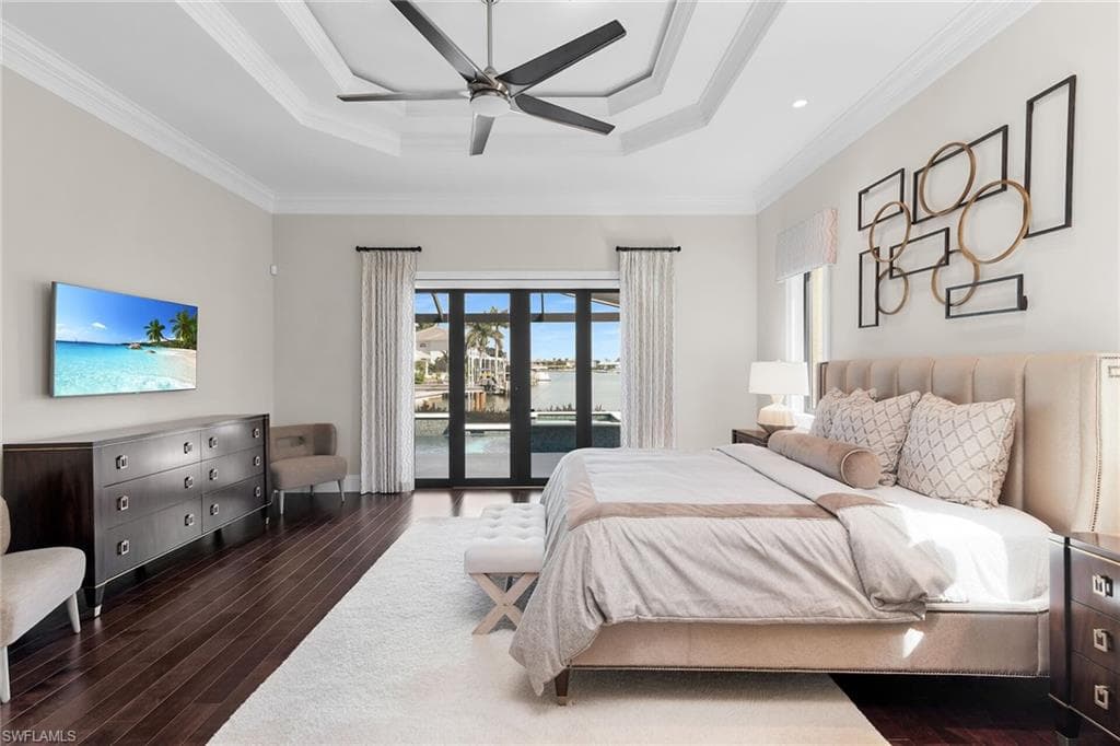 710 Tigertail Ct, Marco Island, FL 34145-18