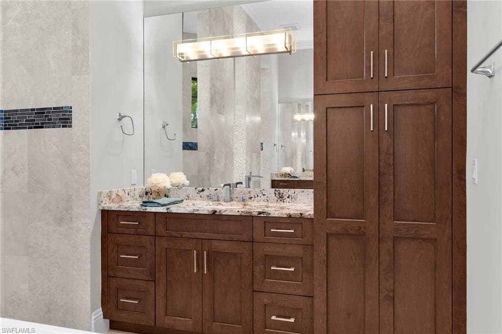 710 Tigertail Ct, Marco Island, FL 34145-21