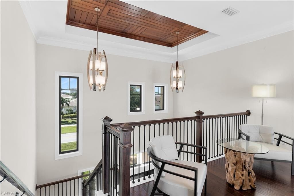 710 Tigertail Ct, Marco Island, FL 34145-26