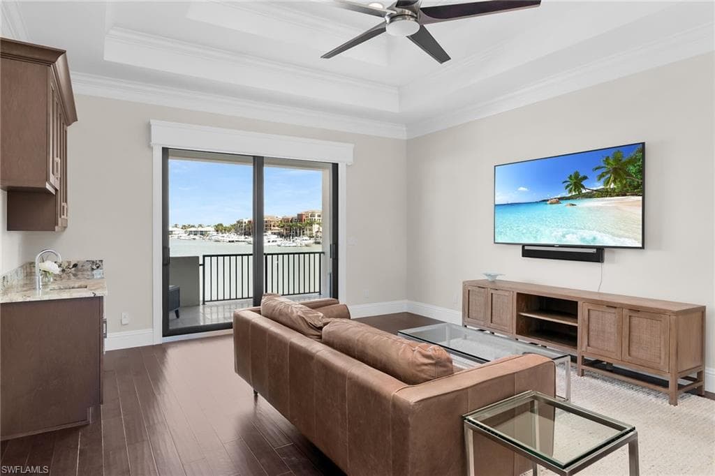 710 Tigertail Ct, Marco Island, FL 34145-27