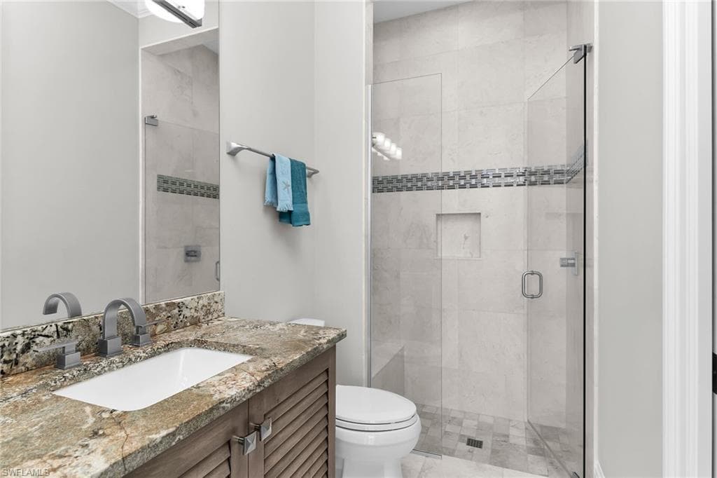 710 Tigertail Ct, Marco Island, FL 34145-30