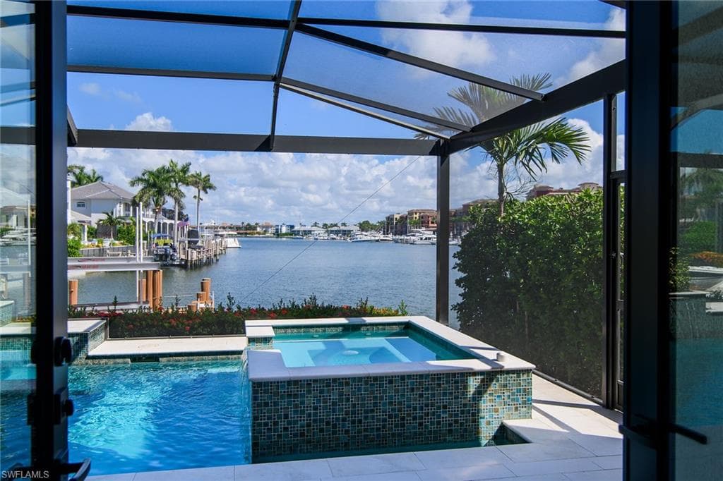 710 Tigertail Ct, Marco Island, FL 34145-37