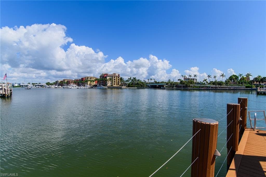 710 Tigertail Ct, Marco Island, FL 34145-40