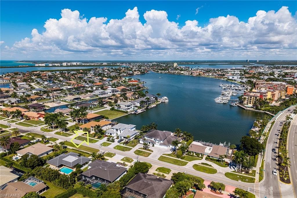 710 Tigertail Ct, Marco Island, FL 34145-46