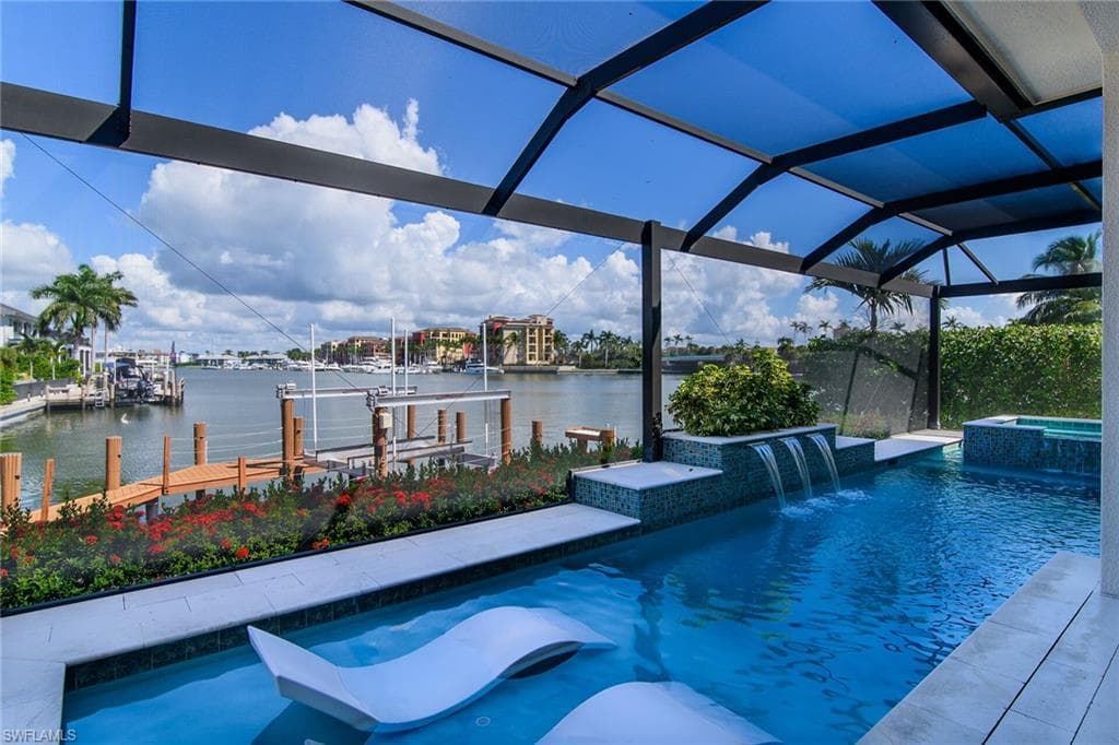 710 Tigertail Ct, Marco Island, FL 34145-6