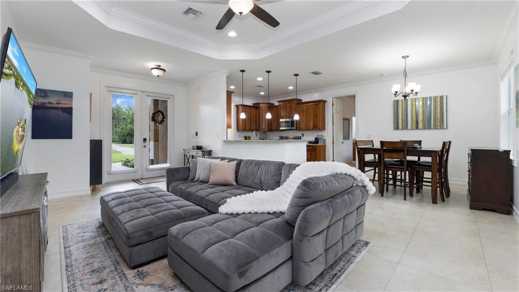 3790 31st Ave NE, Naples, FL 34120-6