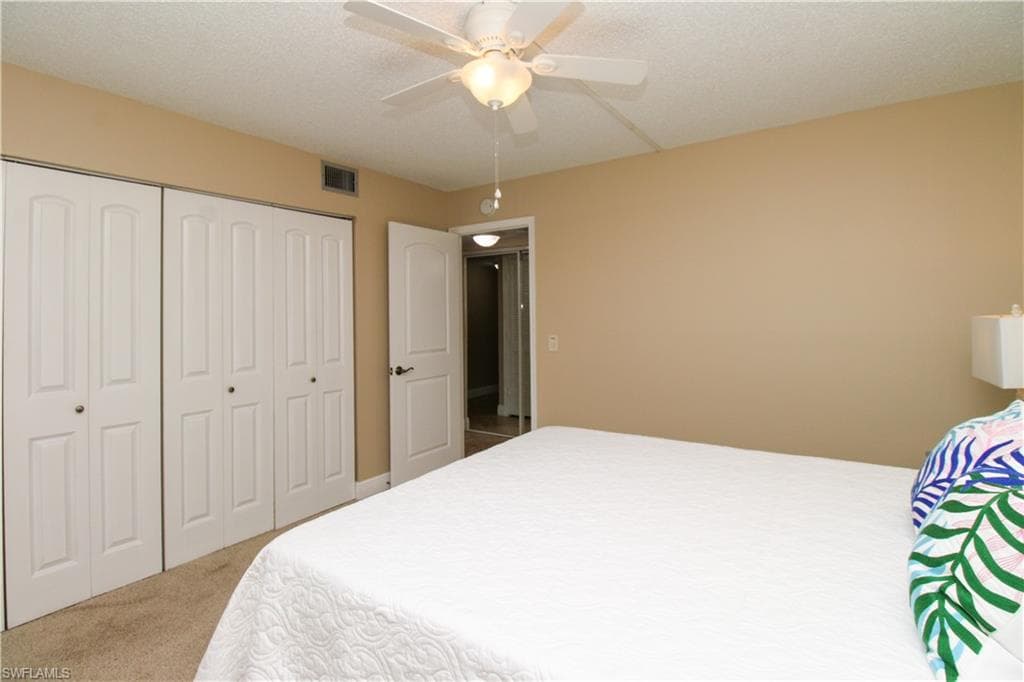 4372 27th Ct SW 109, Naples, FL 34116-18