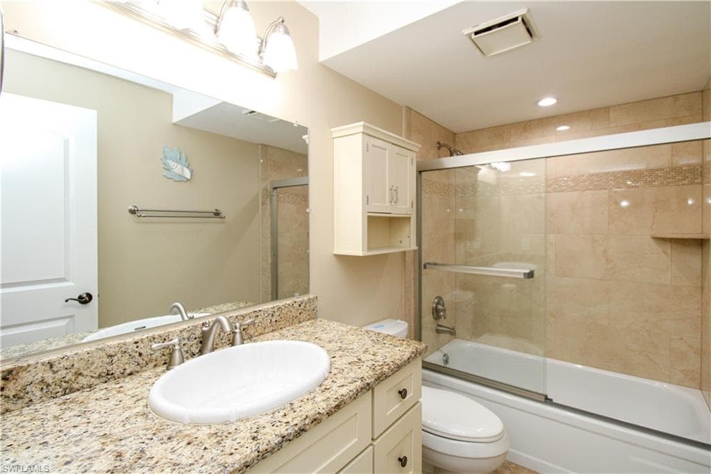 4372 27th Ct SW 109, Naples, FL 34116-21