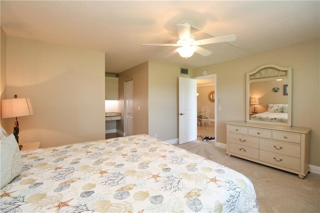 4372 27th Ct SW 109, Naples, FL 34116-29