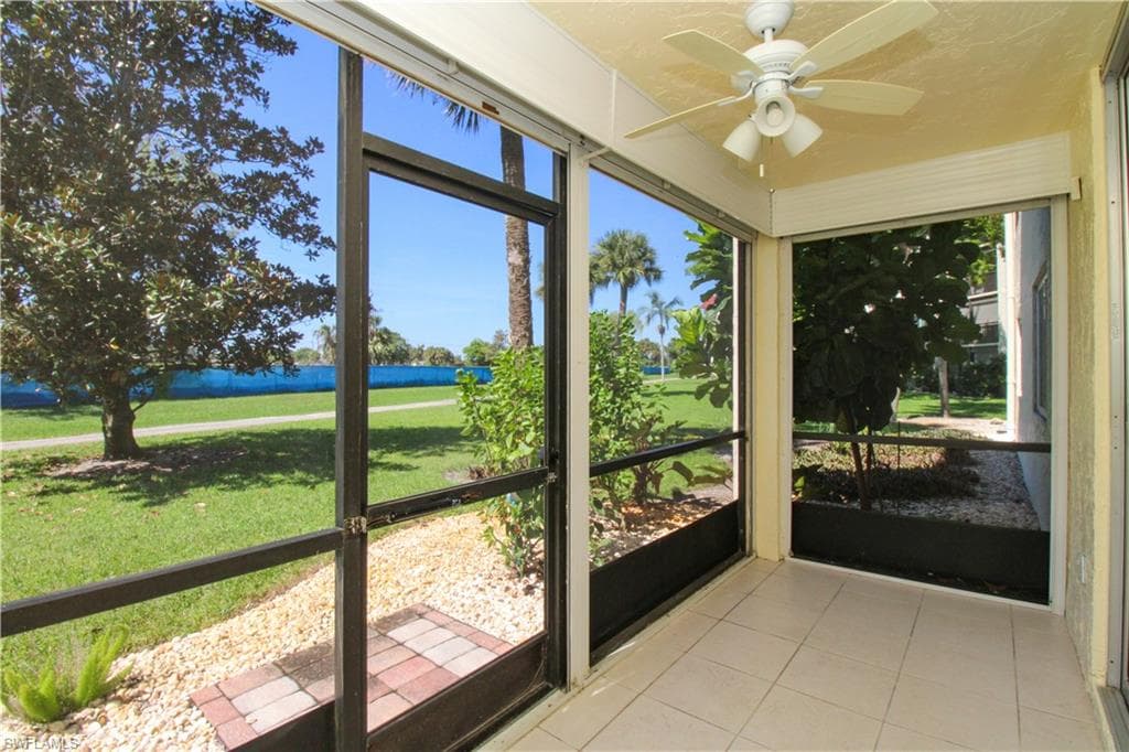 4372 27th Ct SW 109, Naples, FL 34116-34