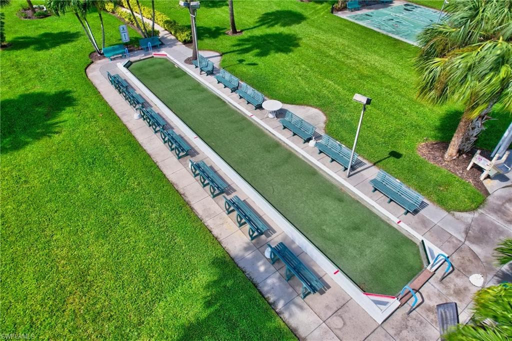 4372 27th Ct SW 109, Naples, FL 34116-41