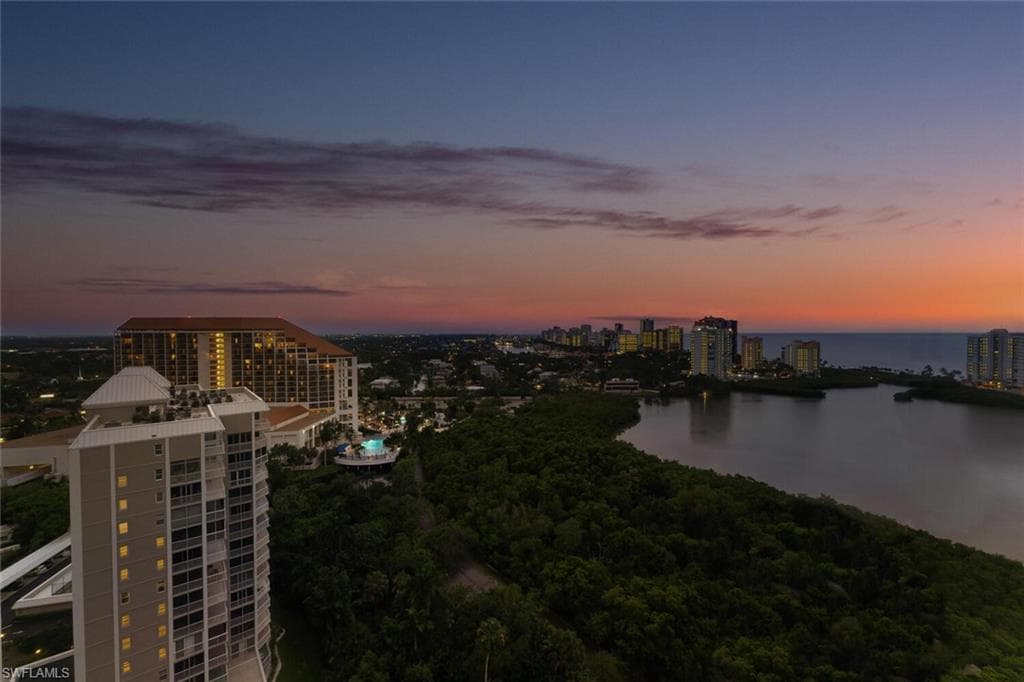 5555 Heron Point Dr 2101, Naples, FL 34108-23