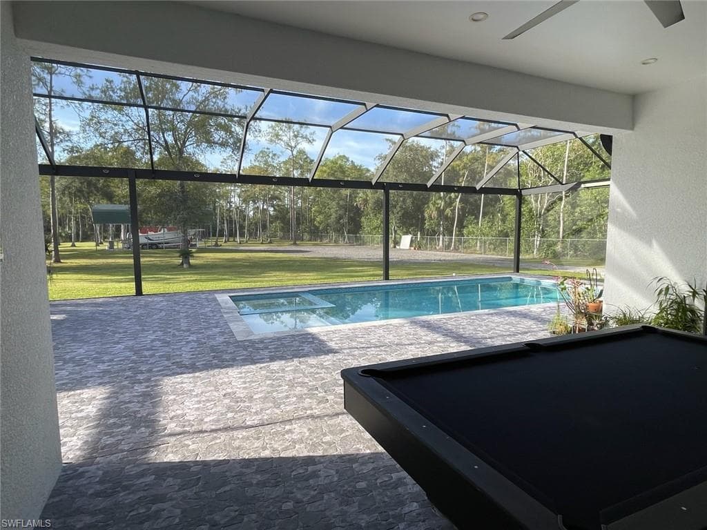 62 35th Ave NE, Naples, FL 34120-15