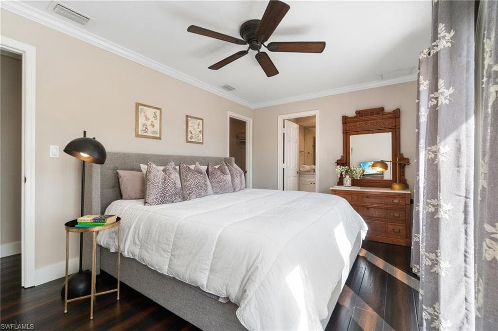 350 3rd Ave S 2b, Naples, FL 34102-20