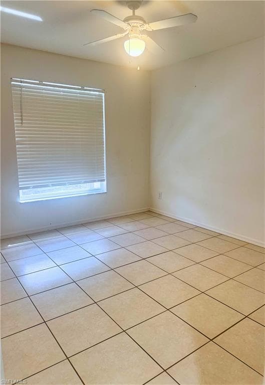 9852 Luna Cir B203, Naples, FL 34109-13