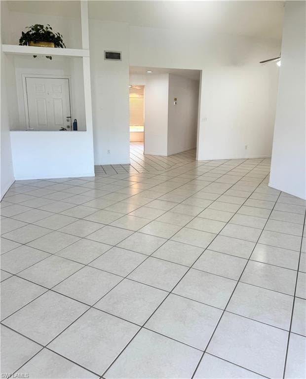 9852 Luna Cir B203, Naples, FL 34109-3