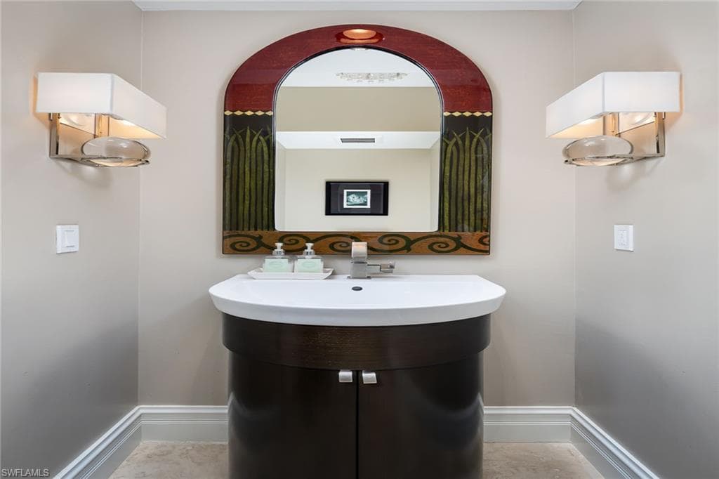 11617 Useppa Ct, Naples, FL 34110-20