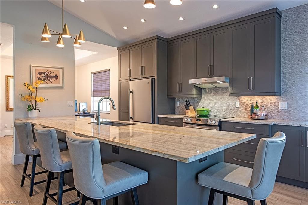 7115 Wild Forest Ct 201, Naples, FL 34109-6