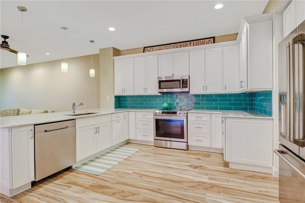 10037 Heather Ln 4, Naples, FL 34119-12