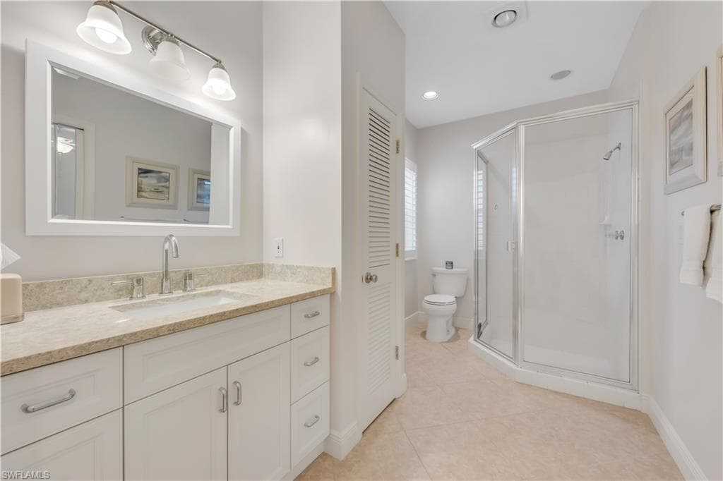 224 Edgemere Way S, Naples, FL 34105-20