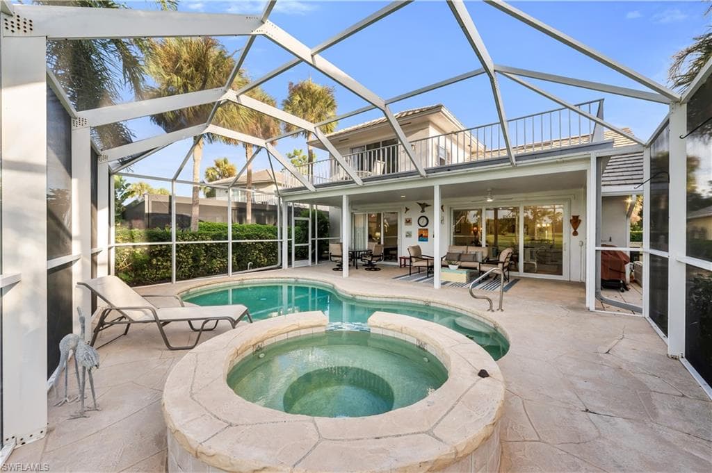 224 Edgemere Way S, Naples, FL 34105-23