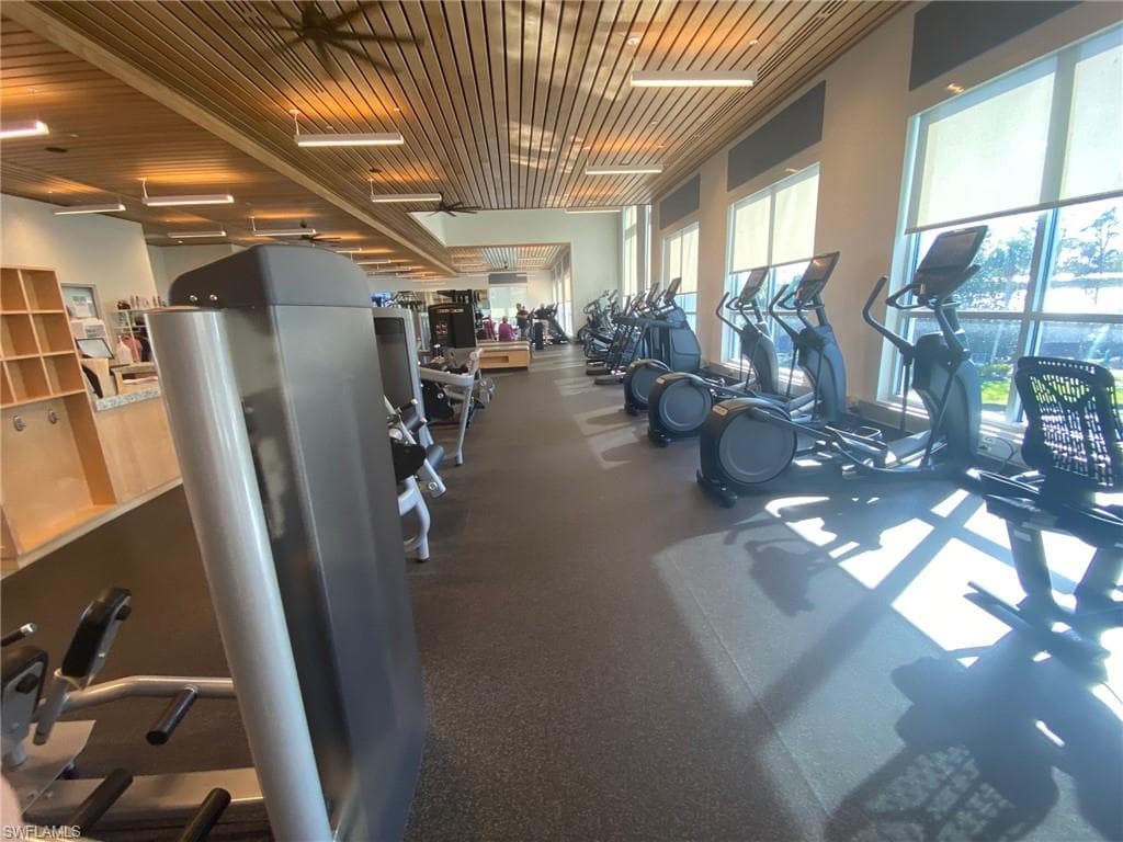 224 Edgemere Way S, Naples, FL 34105-27