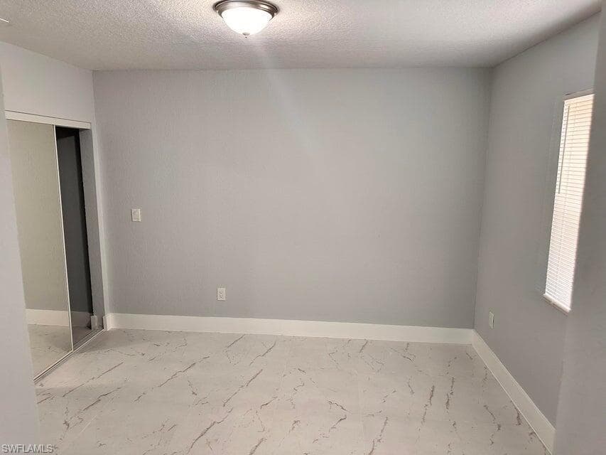 1152 Sunset Rd, West Palm Beach, Fl 33406-8