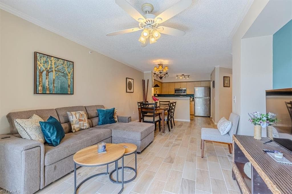 8754 River Homes Ln 8105, Bonita Springs, FL 34135-11