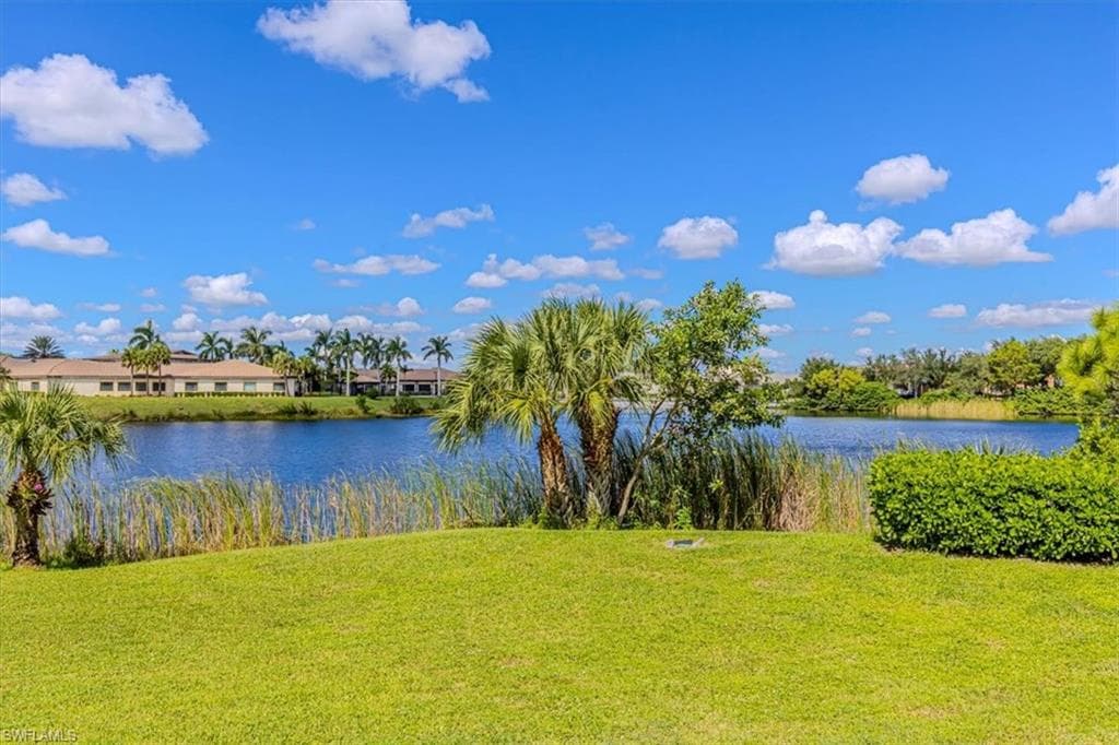 8754 River Homes Ln 8105, Bonita Springs, FL 34135-22