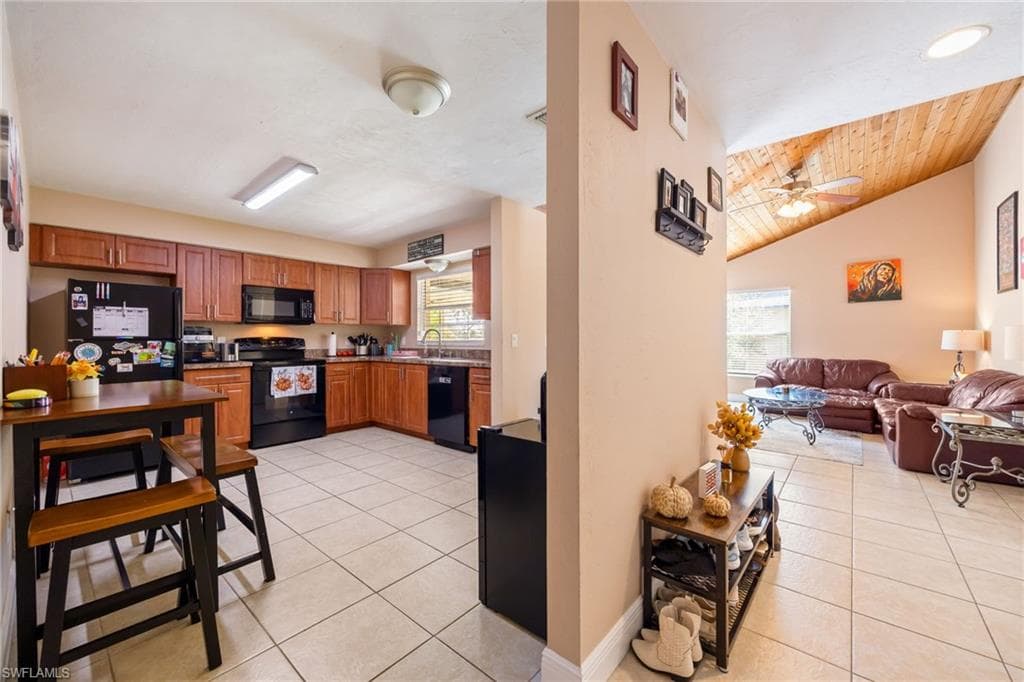 6437 Adelphi Cir, Fort Myers, FL 33919-10