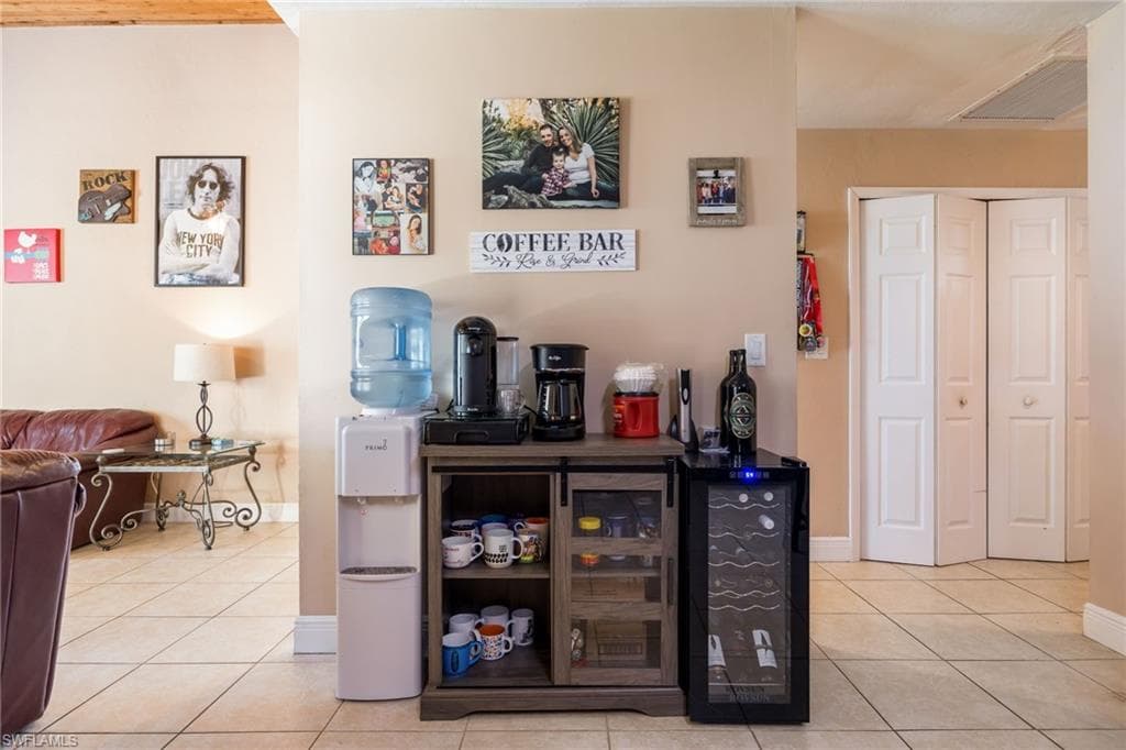 6437 Adelphi Cir, Fort Myers, FL 33919-11