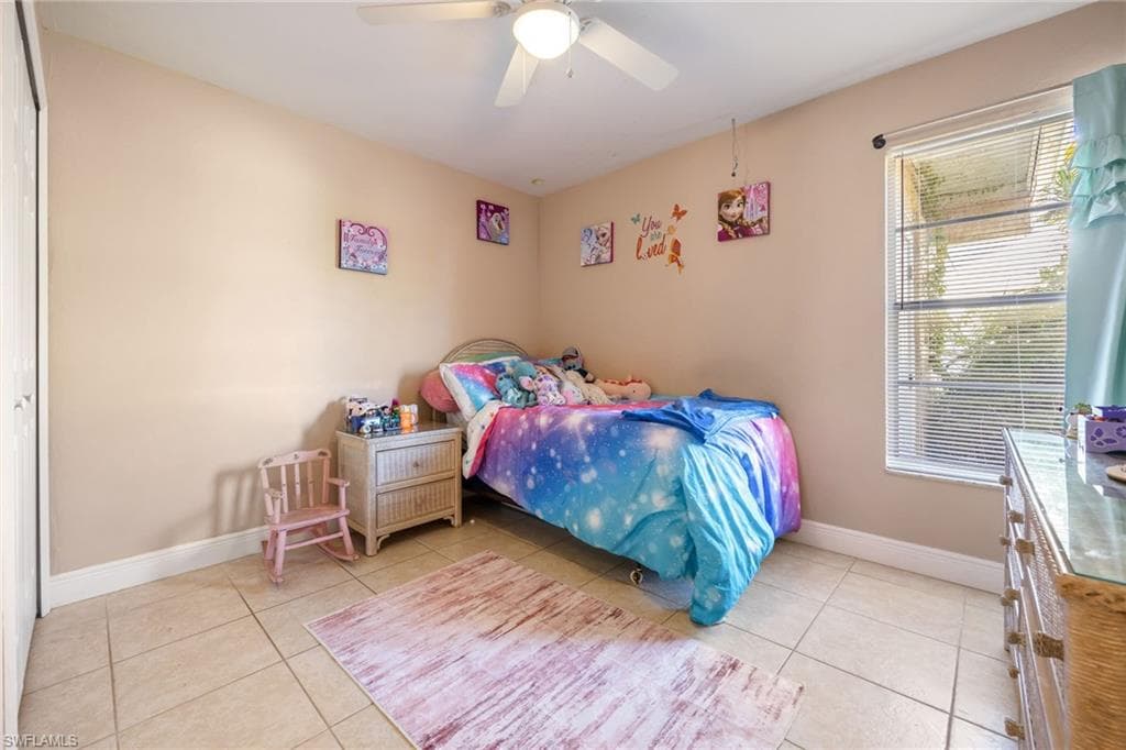 6437 Adelphi Cir, Fort Myers, FL 33919-15