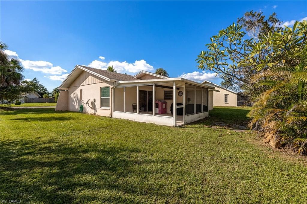 6437 Adelphi Cir, Fort Myers, FL 33919-21