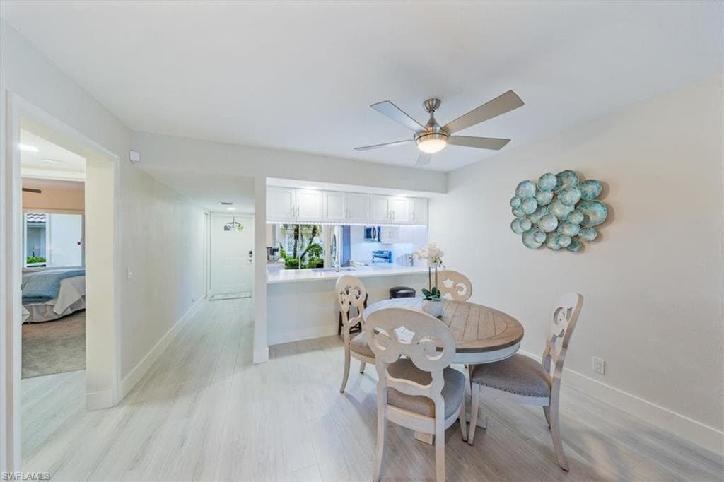 2324 Hidden Lake Dr 609, Naples, FL 34112-10