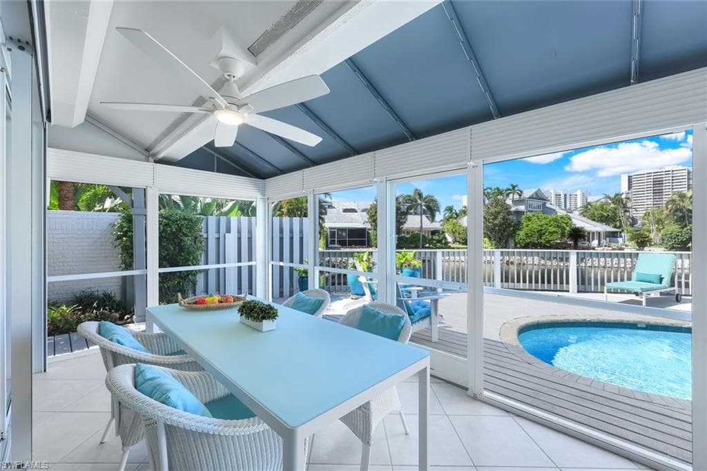 635 Bridgeway Ln, Naples, FL 34108-29