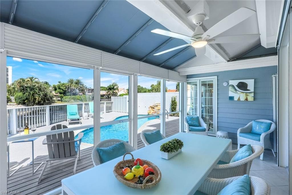 635 Bridgeway Ln, Naples, FL 34108-30