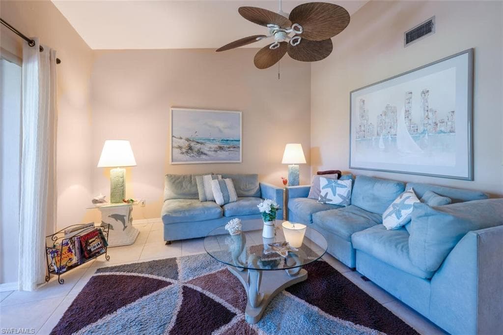 7320 Saint Ives Way 4303, Naples, FL 34104-7