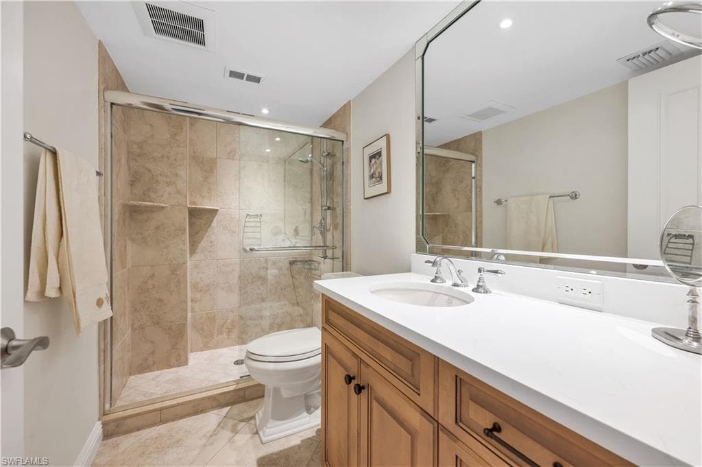 1919 Gulf Shore Blvd N 601, Naples, FL 34102-8