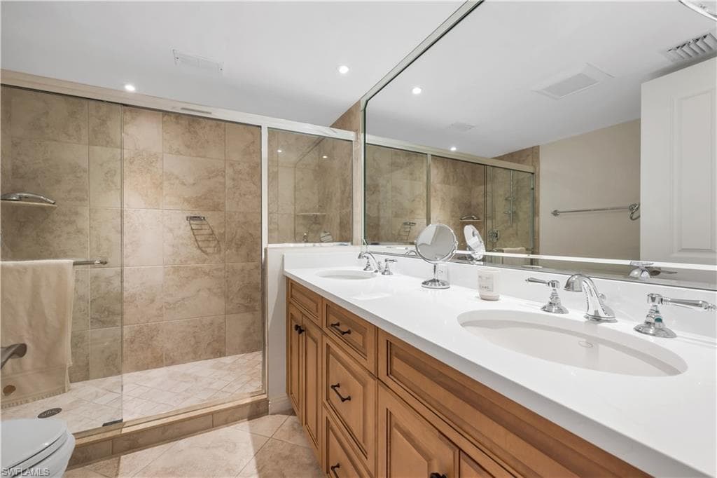 1919 Gulf Shore Blvd N 601, Naples, FL 34102-10