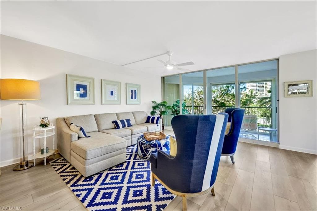 4051 Gulf Shore Blvd N 300, Naples, FL 34103-11