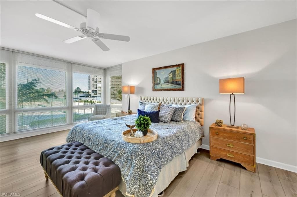 4051 Gulf Shore Blvd N 300, Naples, FL 34103-22