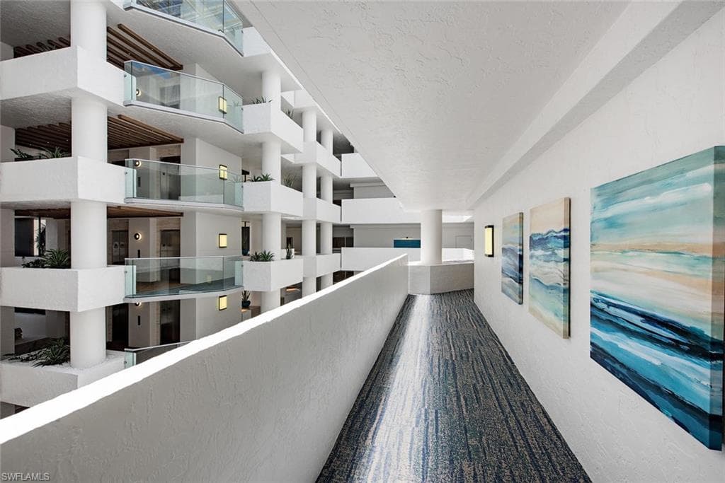 4051 Gulf Shore Blvd N 300, Naples, FL 34103-2