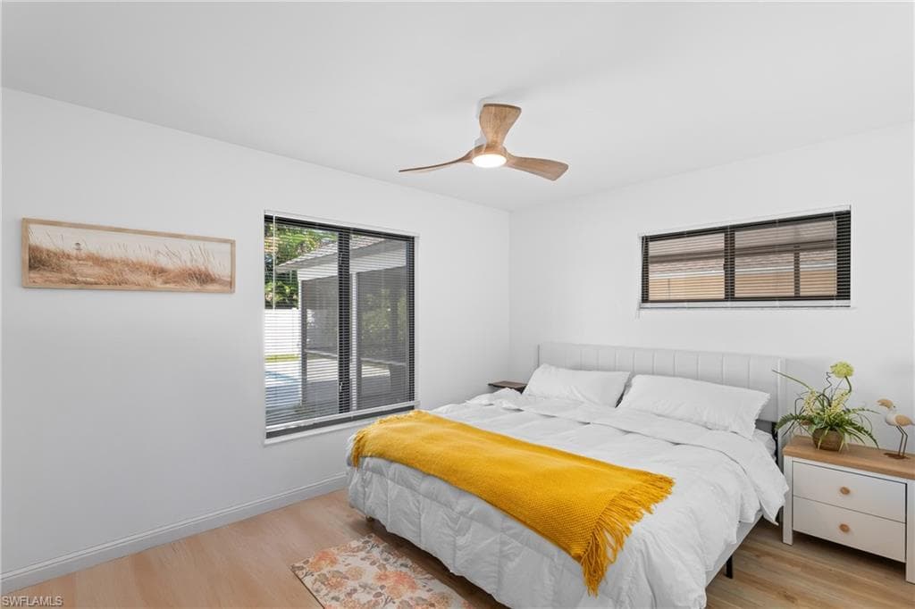 731 102nd Ave N, Naples, FL 34108-11