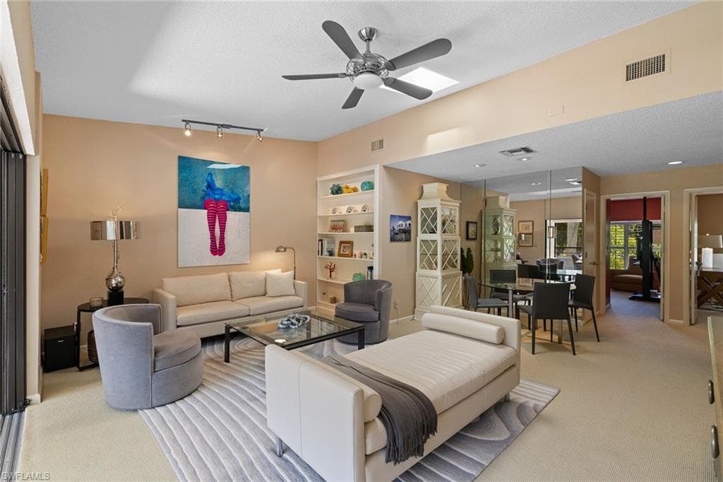 927 8th Ave S 927, Naples, FL 34102-12