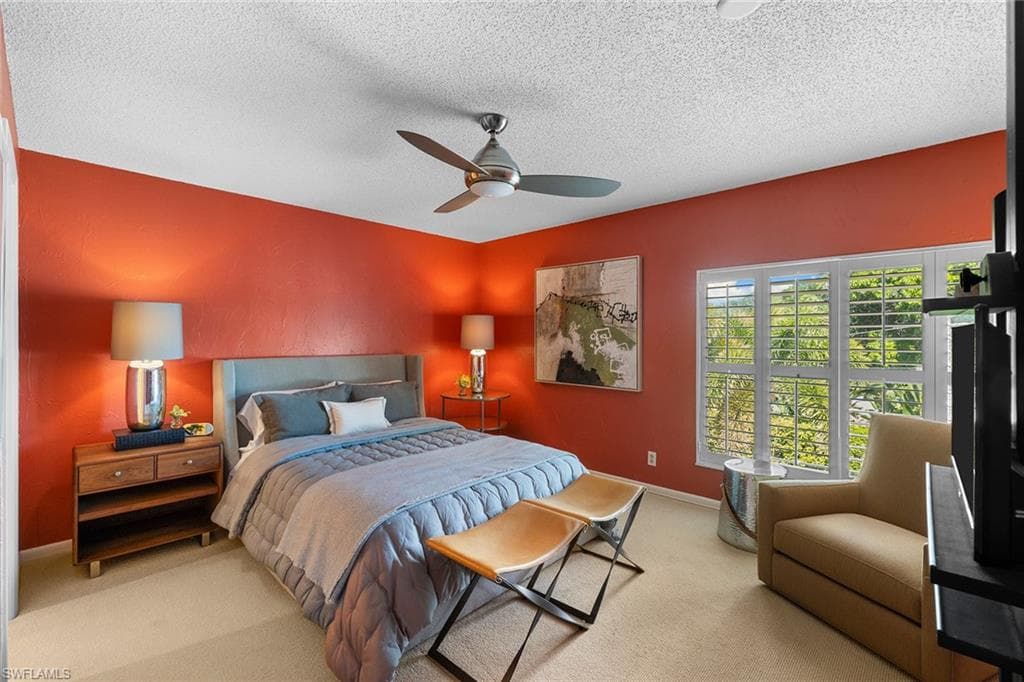 927 8th Ave S 927, Naples, FL 34102-22