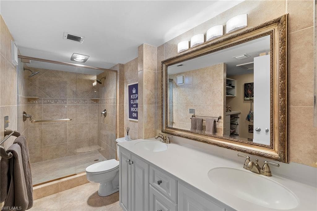 927 8th Ave S 927, Naples, FL 34102-23