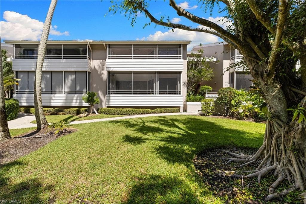 927 8th Ave S 927, Naples, FL 34102-29