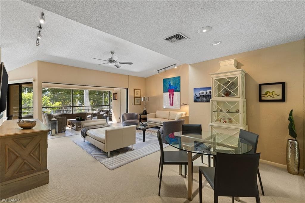 927 8th Ave S 927, Naples, FL 34102-6