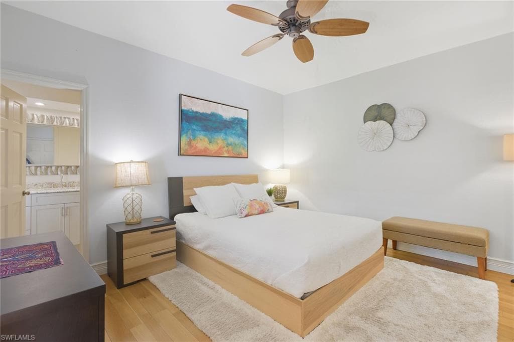 202 Edgemere Way S, Naples, FL 34105-19