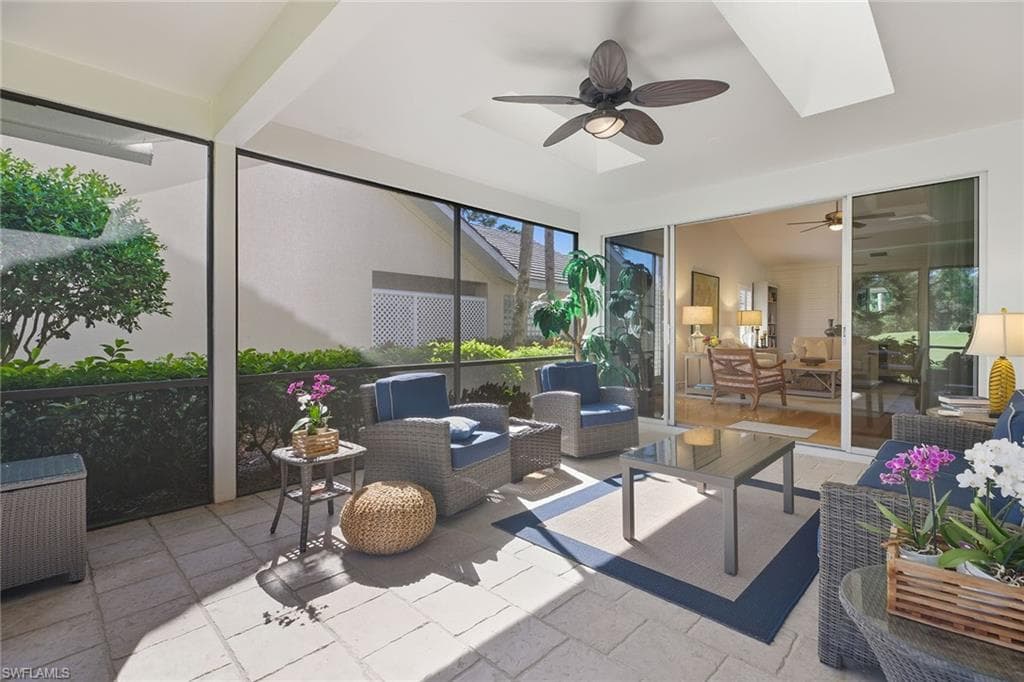 202 Edgemere Way S, Naples, FL 34105-26